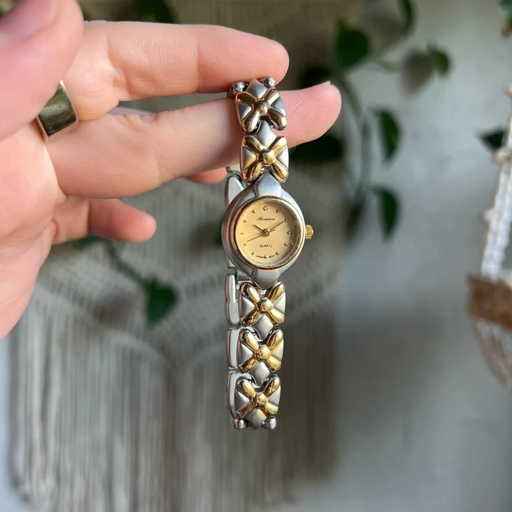 Ronica Two-Tone Quartz Watch – Butterfly Link Band – Small 6” Wrist – Japan